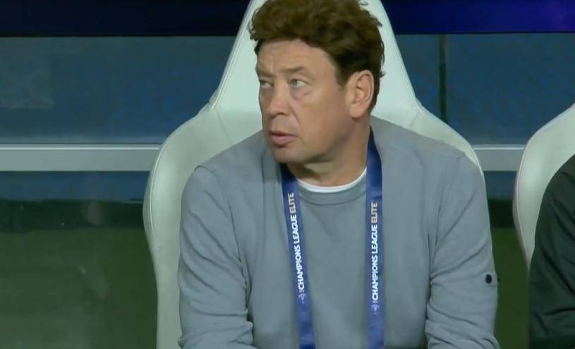 亚冠赛程吃紧，瓦伦西亚今夜复出首秀，压力陡增，数据趋势出现新变化(亚冠精英赛赛制2025)