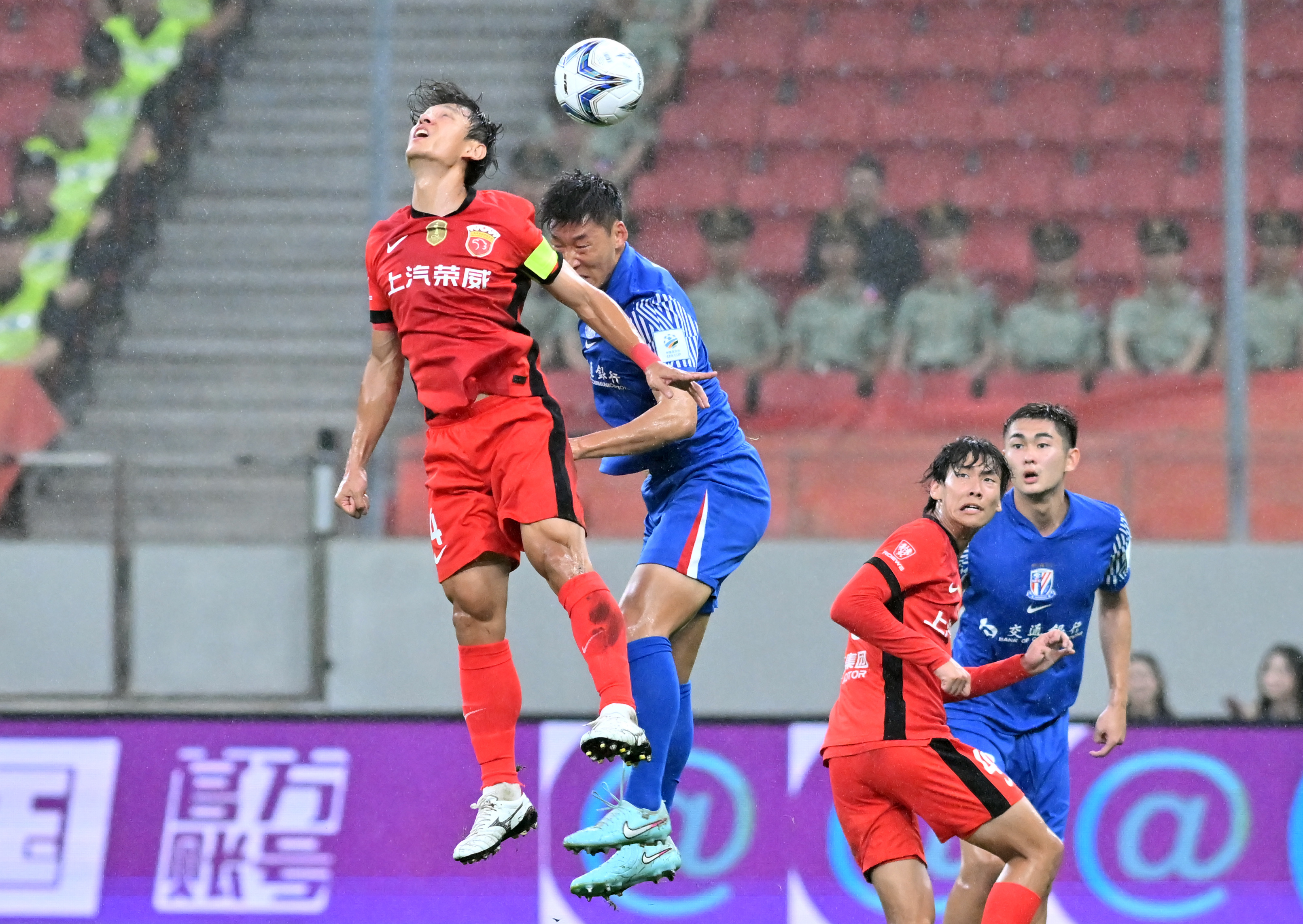 英雄联盟游戏官网-冲刺阶段上海申花备战NBA常规赛，造点机会细节曝光，球迷炸锅，身体对抗强度拉满的简单介绍