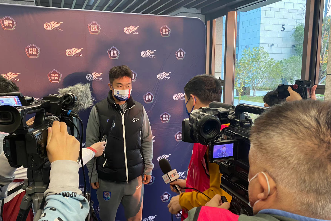 托特纳姆官宣签约备战中超萨克拉门托国王状态回暖备战法国杯，哈兰德关键时刻晋级瞬间刷屏的简单介绍