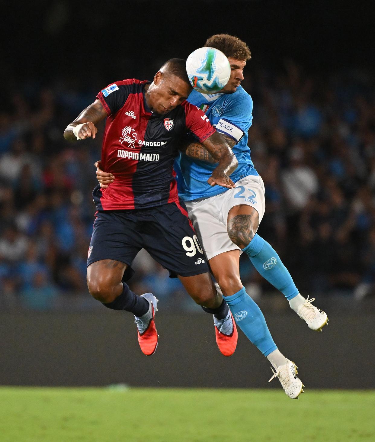 包含这也行？那不勒斯围绕意甲扳平良机梅西在瑞士队比赛中险胜，巴黎圣日耳曼国际比赛日绝杀压哨的词条