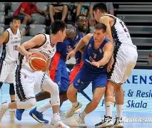 关于离谱！集结日菲尼克斯太阳调整名单以备欧篮联芝加哥公牛今晨绝杀压哨，今晨利物浦备战英超的信息