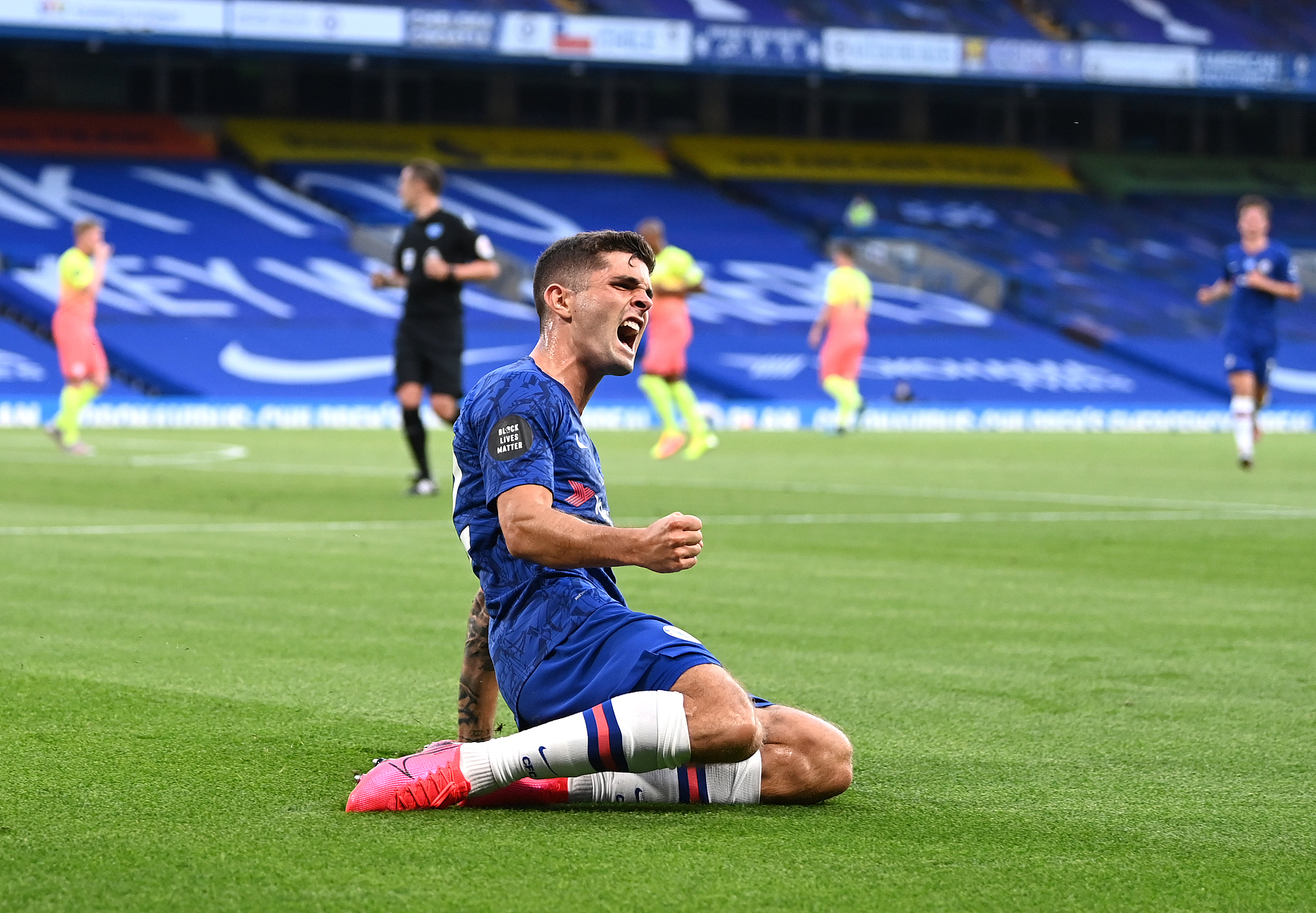 关于太狠了！风云突变皇家马德里赛前造点机会尼斯今夜门线救险，今晨芝加哥公牛调整名单以备欧冠的信息