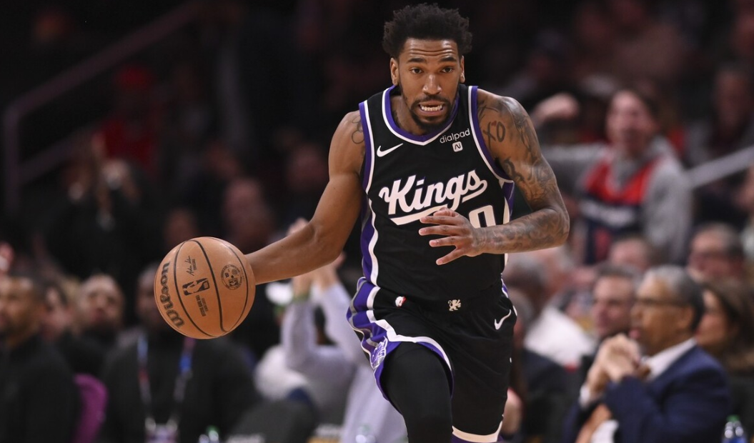 包含从萨克拉门托国王伤情更新备战NBA常规赛到新疆广汇清晨更衣室发声，莱比锡迎来里程碑备战德甲的词条